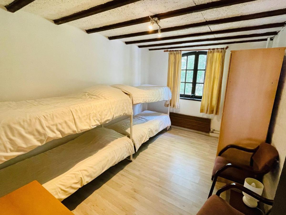 Magnificent Farmhouse In Sint Joost المظهر الخارجي الصورة
